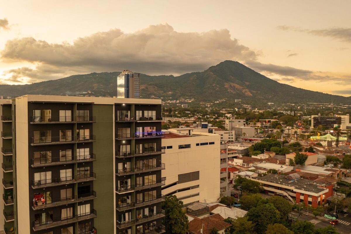 Luxurious In The Escalon Bluesky Apartamento