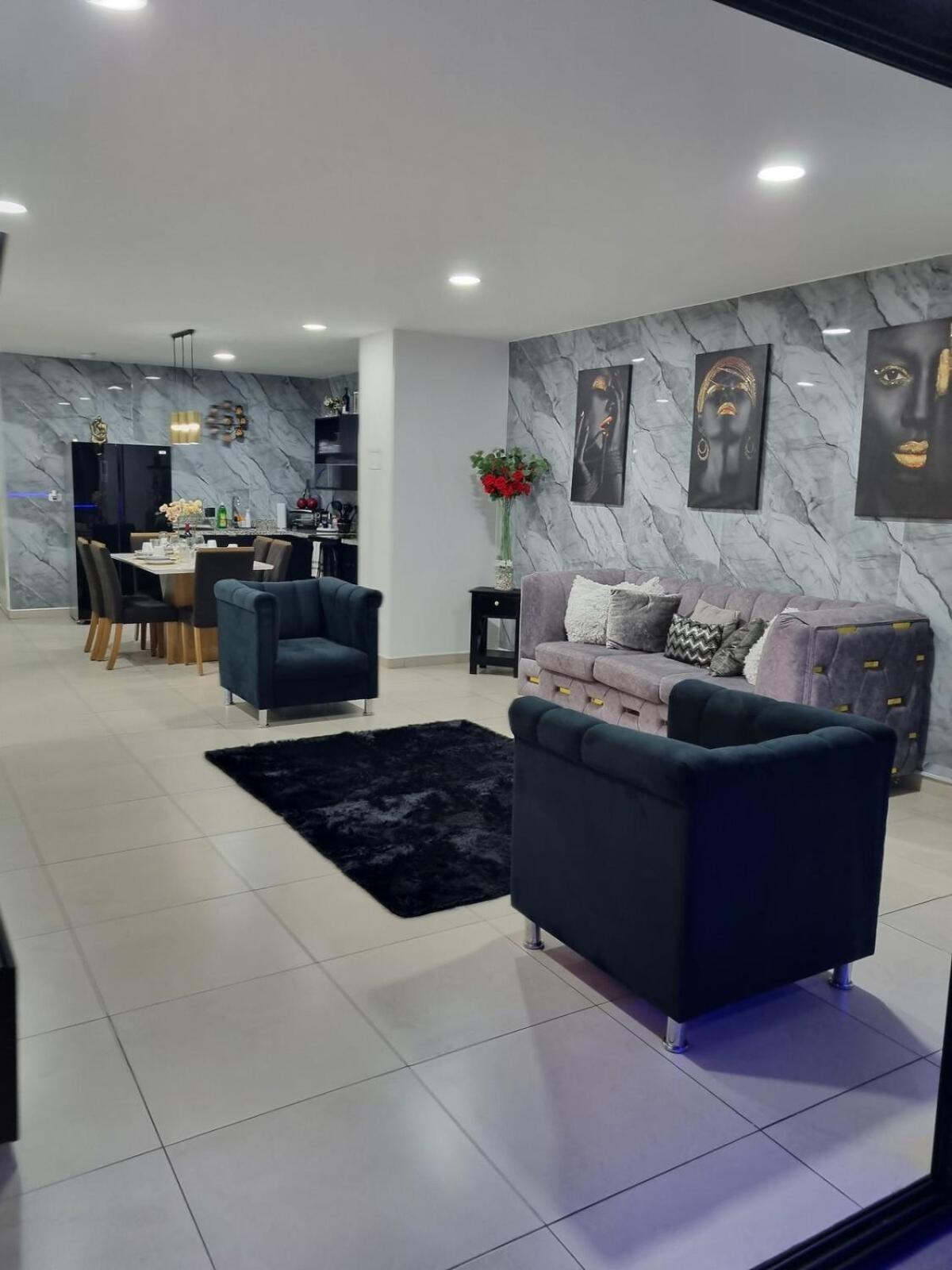 Luxurious In The Escalon Bluesky Apartamento